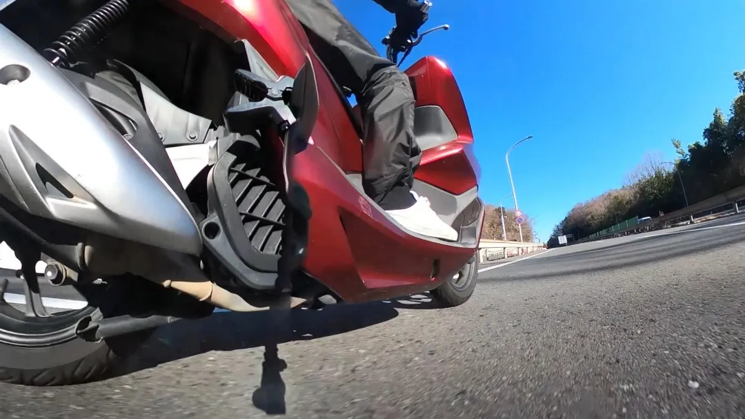 ツーリングしている画像